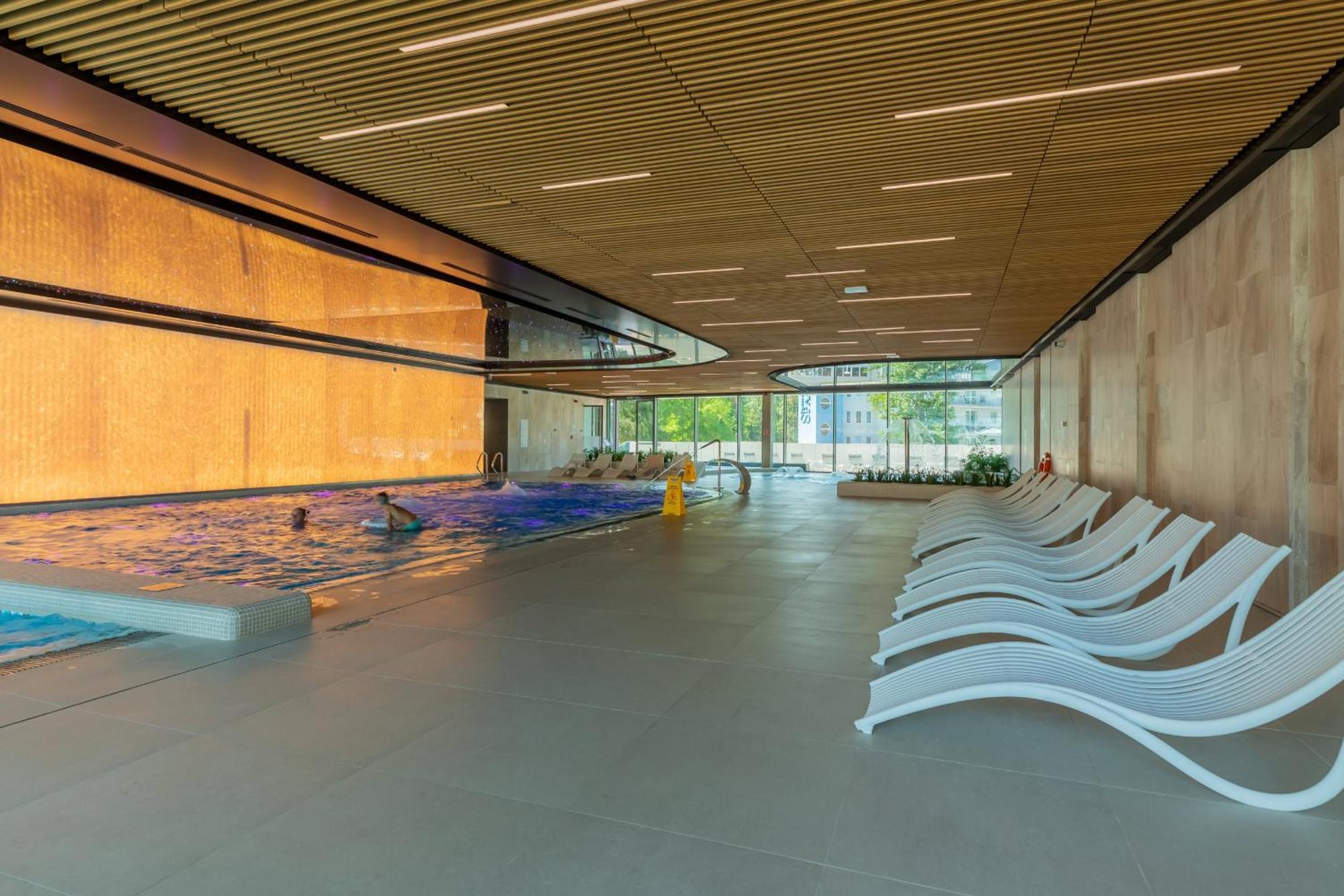 Lux Sea Towers - Wellness Spa, Gym & Beach - Seaview By Rent Like Home Miedzyzdroje Eksteriør billede